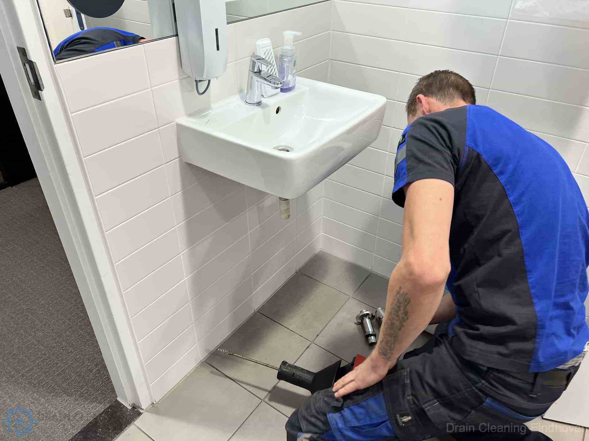 Unclogging sink Eindhoven